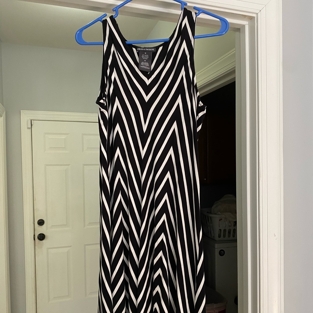 Comfortable Summer dress, lightweight.